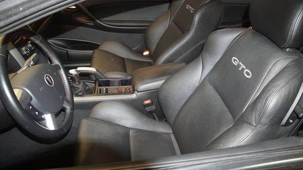 2004 Pontiac GTO Base 2dr Coupe Automatic — photo 2