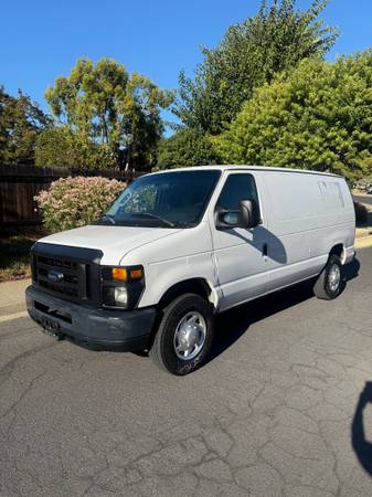 2011 Ford E 250 Commercial Cargo Van Automatic — photo 1