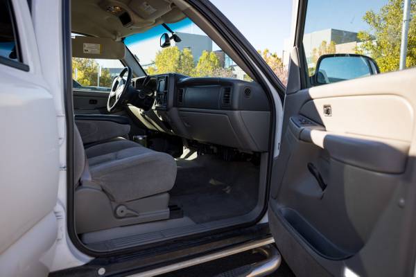 2006 Chevrolet Avalanche 1500 LT 4x4 Automatic — photo 11