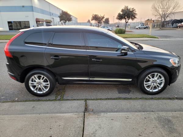 2015 Volvo Xc60 T5 Premier 4dr Front-wheel Drive Automatic — photo 4