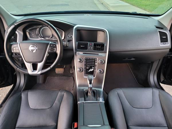 2015 Volvo Xc60 T5 Premier 4dr Front-wheel Drive Automatic — photo 12
