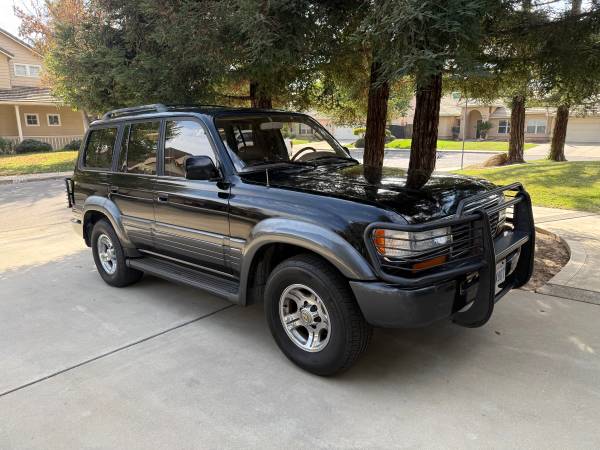 1996 Lexus LX 450 Base 4dr 4WD SUV — photo 1