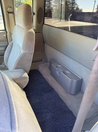 1998 Chevrolet Chevy VAN Base 3dr G3500 Cargo Van — photo 10