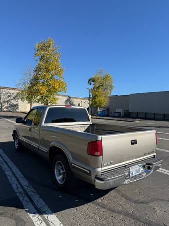 1998 Chevrolet Chevy VAN Base 3dr G3500 Cargo Van — photo 6