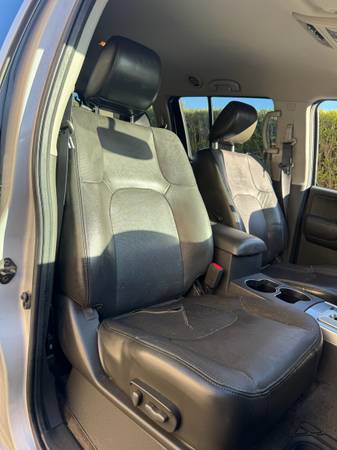 2012 Nissan Pathfinder Silver — photo 10