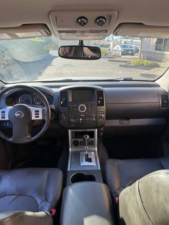 2012 Nissan Pathfinder Silver — photo 11