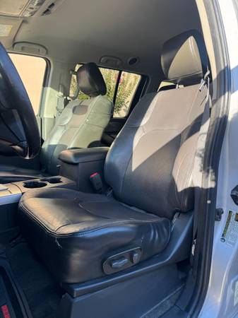 2012 Nissan Pathfinder Silver — photo 8