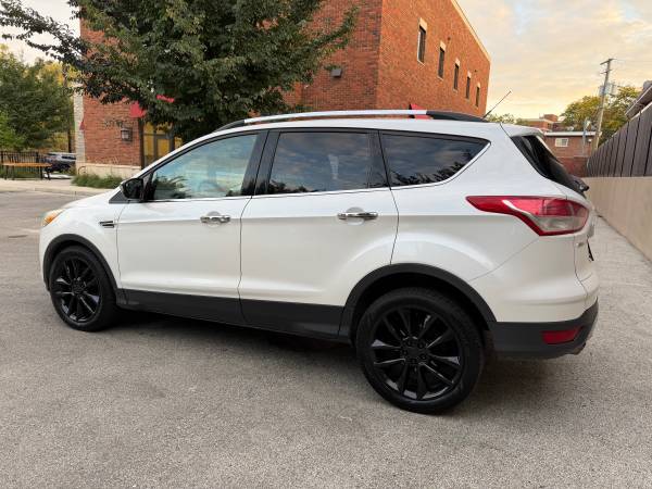 2015 Ford Escape SE 4dr 4x4 Automatic — photo 3