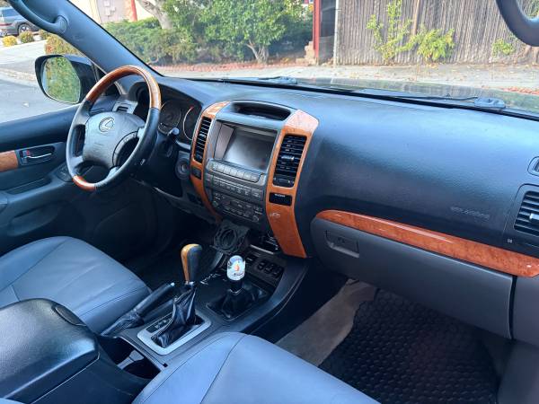 2007 Lexus GX 470 Base — photo 11