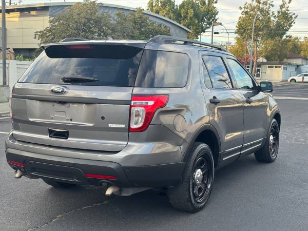 2015 Ford Explorer XLT 4dr 4x4 Automatic — photo 4