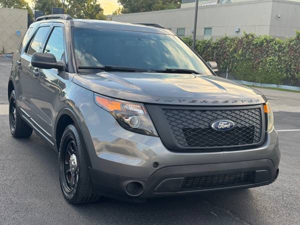 2015 Ford Explorer XLT 4dr 4x4 Automatic — photo 2