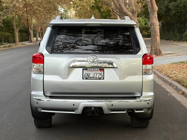 2010 Toyota 4runner SR5 V6 — photo 6