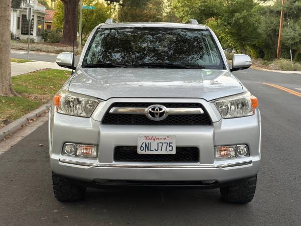 2010 Toyota 4runner SR5 V6 — photo 5