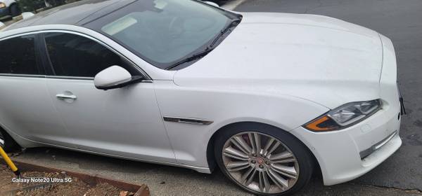 2016 Jaguar Xj Supercharged — photo 2