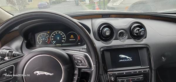 2016 Jaguar Xj Supercharged — photo 10