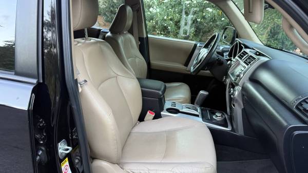 2010 Toyota 4runner Limited V6 4dr 4x2 Automatic — photo 10