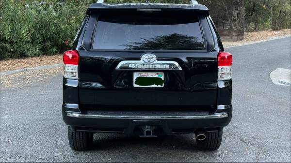 2010 Toyota 4runner Limited V6 4dr 4x2 Automatic — photo 4