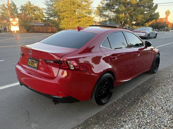 2016 Lexus IS 200t Base — photo 6