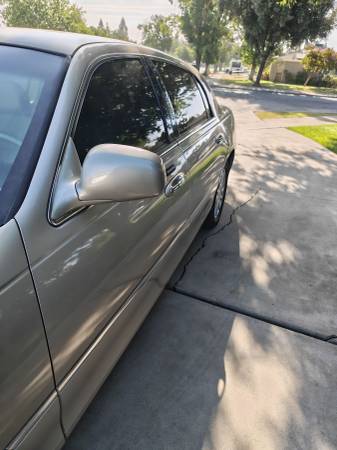 2006 Lincoln Town CAR Executive 4dr Sedan Automatic — photo 12