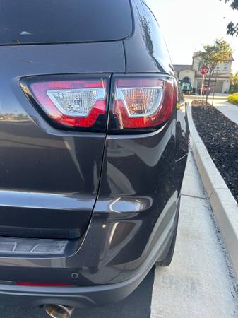 2017 Chevrolet Traverse LS All-wheel Drive Automatic — photo 10