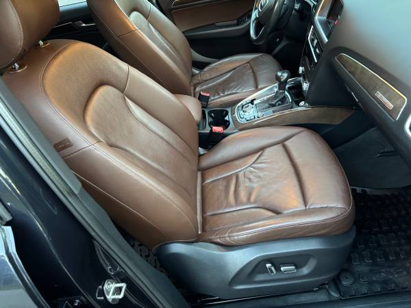 2015 Audi Q5 2.0T Premium Plus — photo 10