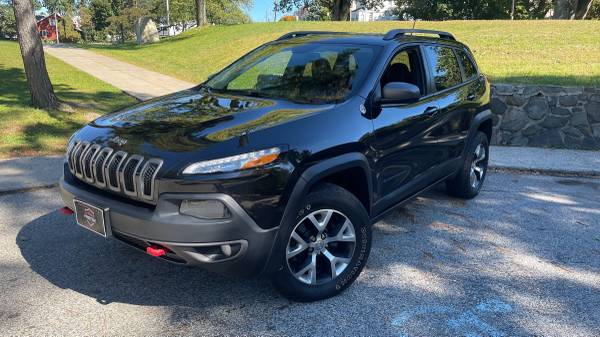 2014 Jeep Cherokee Trailhawk 4dr 4x4 Automatic — photo 2