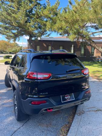 2014 Jeep Cherokee Trailhawk 4dr 4x4 Automatic — photo 3