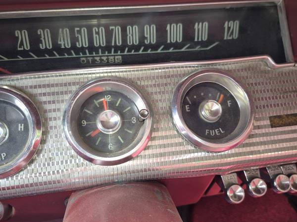 1962 Chevrolet Impala Sedan — photo 11