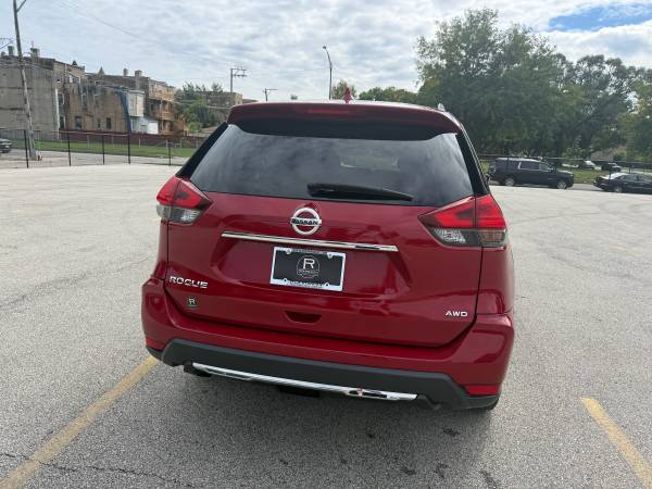 2017 Nissan Rouge Sl — photo 3